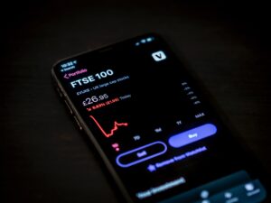 Market crash in stock trading app