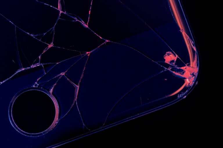 smashed iphone